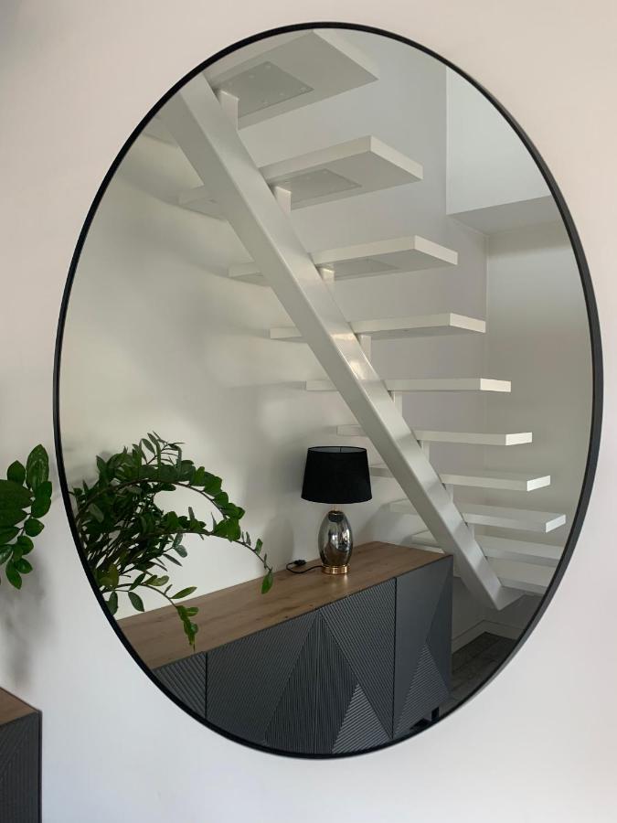 Ekskluzywny Penthouse Z Ogrodem W Centrum Lodzi 외부 사진